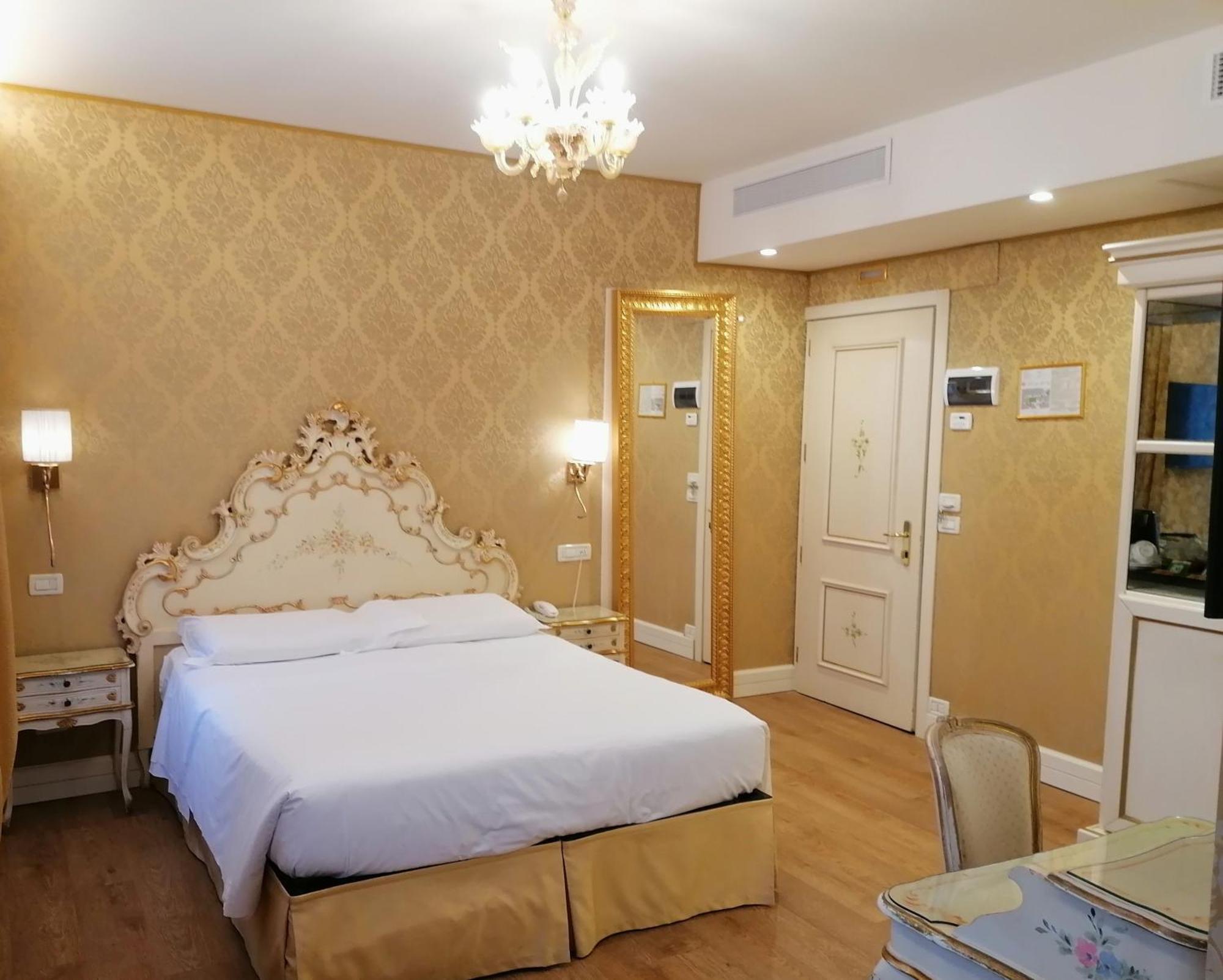 Hotel Canaletto Venecia